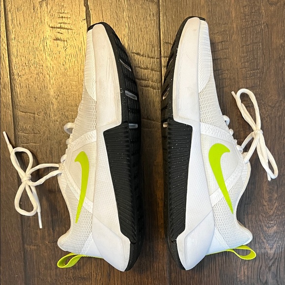 Nike White and Lime Green Sneakers - Picture 3 of 3
